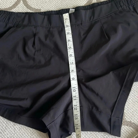 RBX active front pleat front pockets elastic waistband 4” inseam walking shorts - Picture 5 of 13